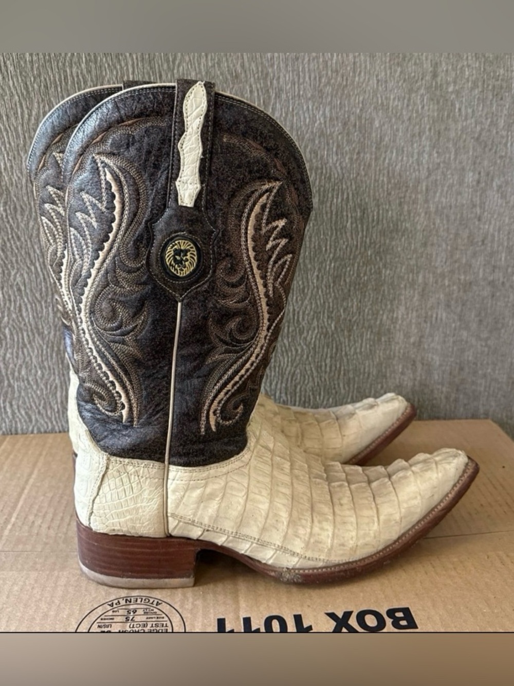 Lamasini Men Gator Tail Cowboy Boots: Ranchero Western Wear - Picture 5 of 12